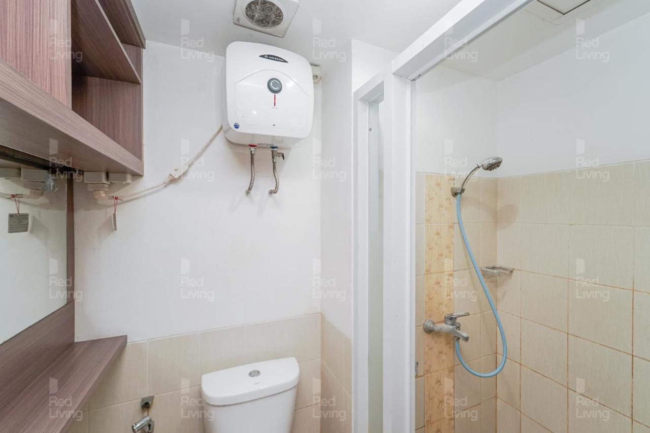 Redliving Apartemen Easton Park Jatinangor - Azhimah Rooms スメダン エクステリア 写真