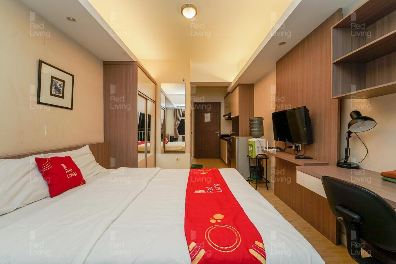 Redliving Apartemen Easton Park Jatinangor - Azhimah Rooms スメダン エクステリア 写真