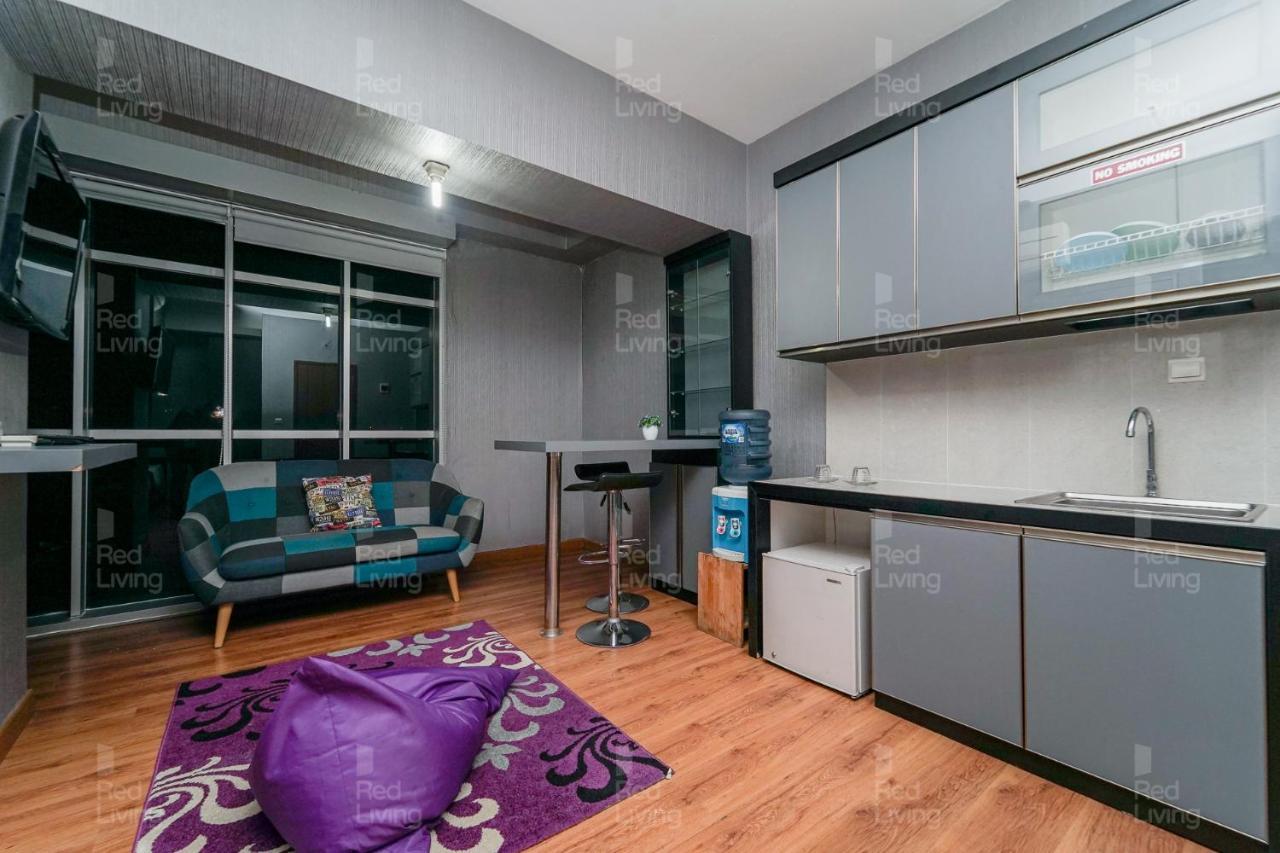 Redliving Apartemen Easton Park Jatinangor - Azhimah Rooms スメダン エクステリア 写真